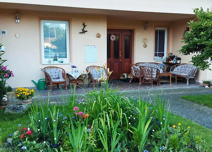 Apartament Poustka *